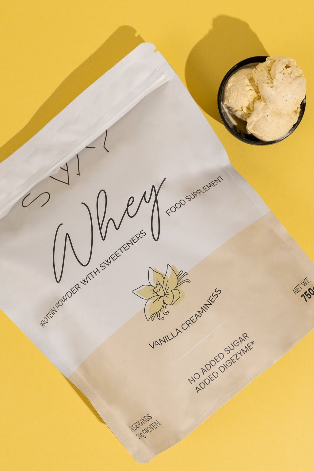 Whey Protein Strawberry - food supplement with sweeteners